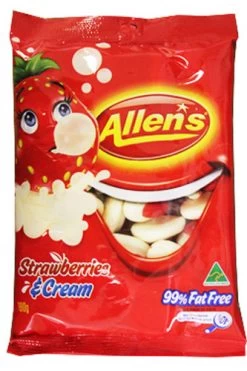 Allens Strawberries And Cream (12 X 190g Hang Sell Bags)