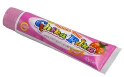 Chika Puka Squeezable Bubble Gum Strawberry (18 X 40g Tube Display Unit)
